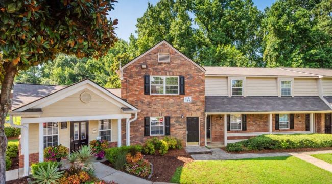 Arbors at Smyrna exterior